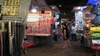 Der Temple Street Night Market in Hongkong